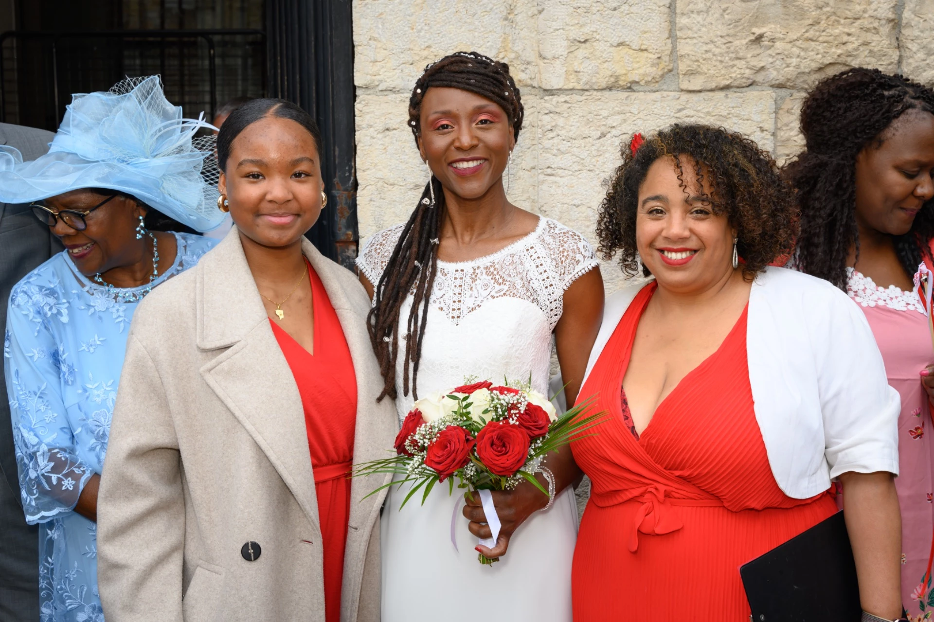 Peggy Ferry pendant l'organisation complète du mariage d'Aline et Cédric