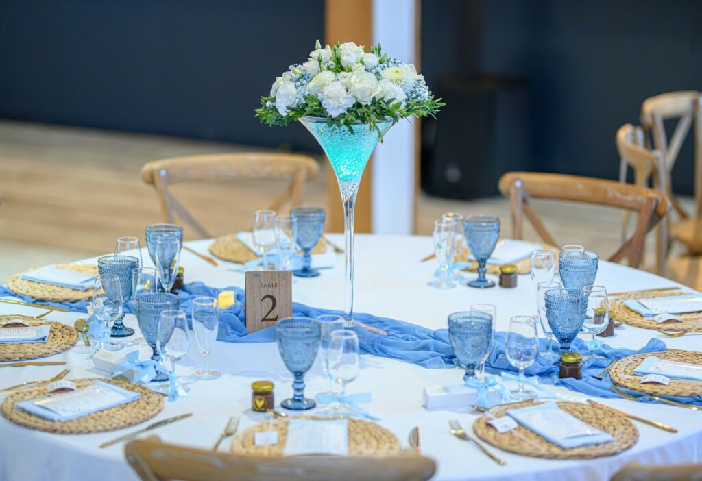 Décoration de la table des invités