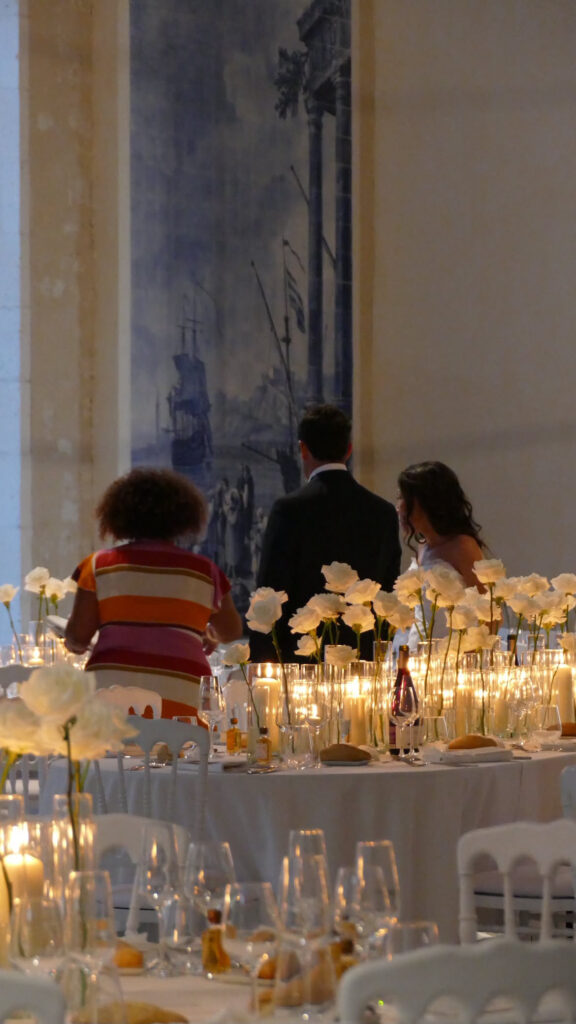 Peggy et les mariés au château de la Mercerie pour la découverte de la salle de réception